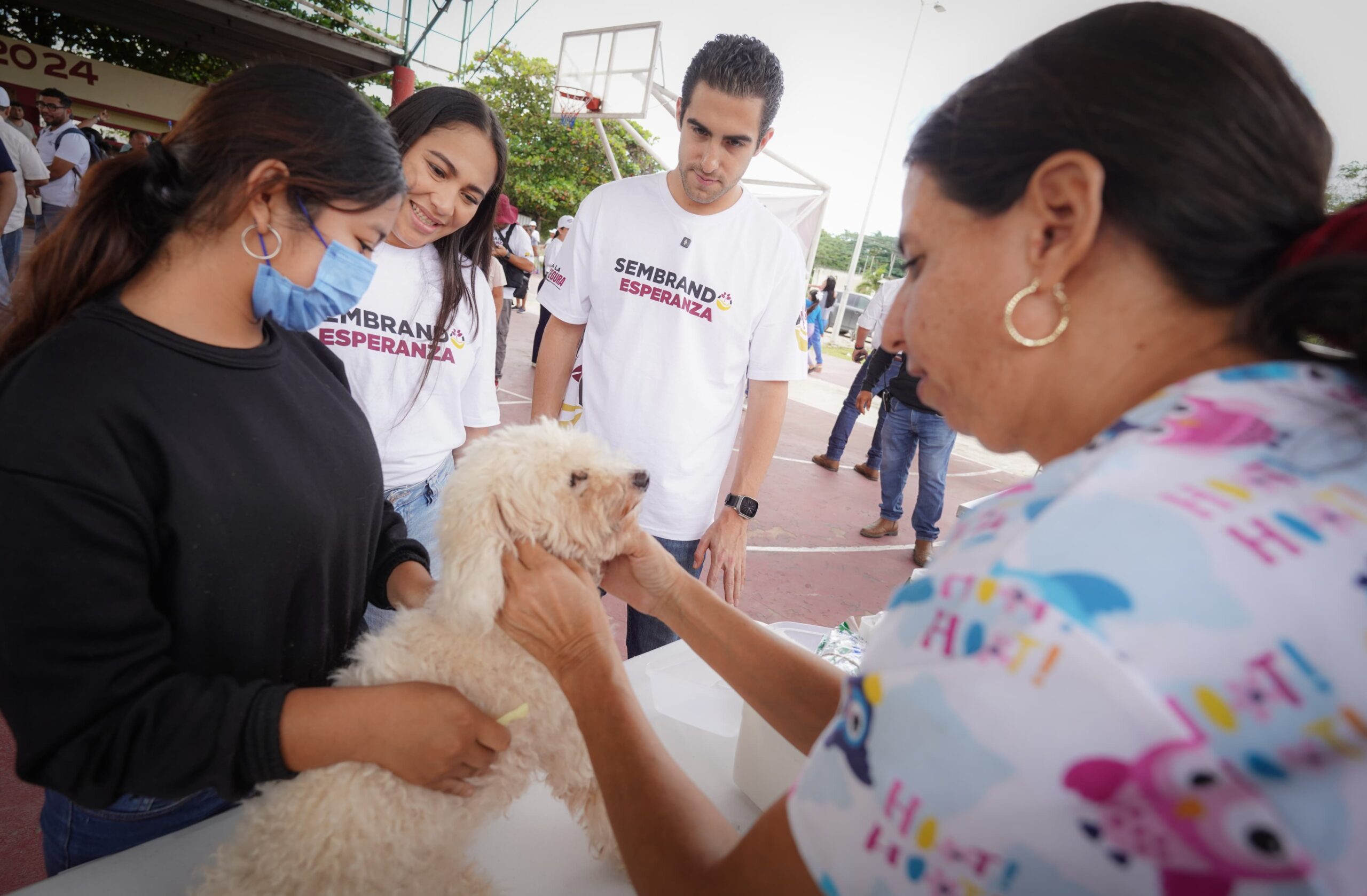 Gino Segura impulsa acciones sociales y ambientales en la zona maya