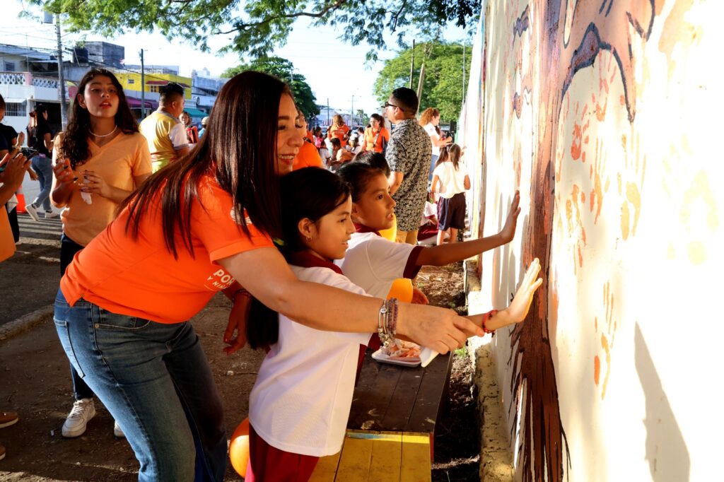 Inauguran mural conmemorativo en Cancún como parte de los 16 Días de Activismo contra la Violencia de Género