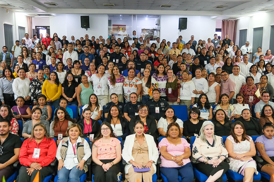 Fortalecen la atención a la violencia contra las mujeres