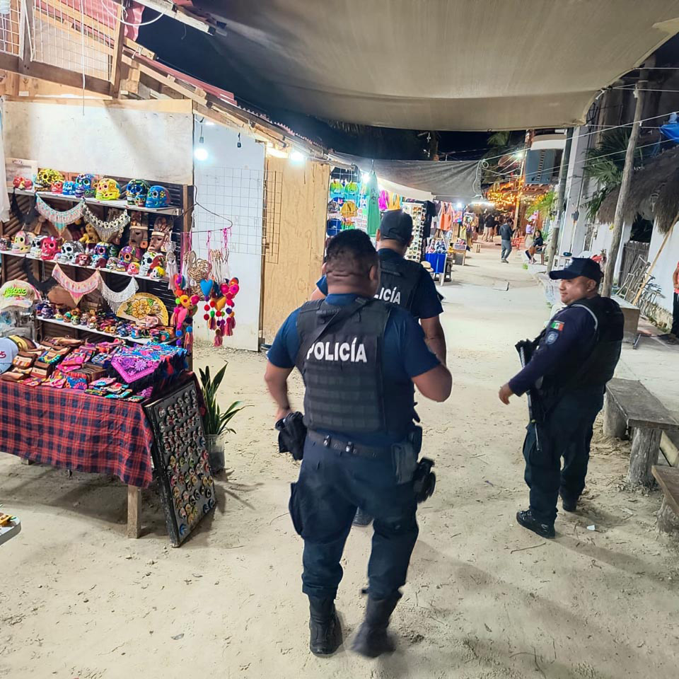 Realizan operativo de seguridad para turistas y locales en Holbox