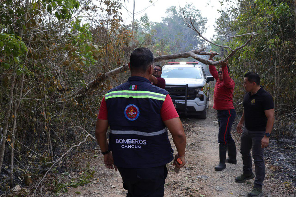 Bomberos de Cancún emiten recomendaciones para la Temporada de Incendios