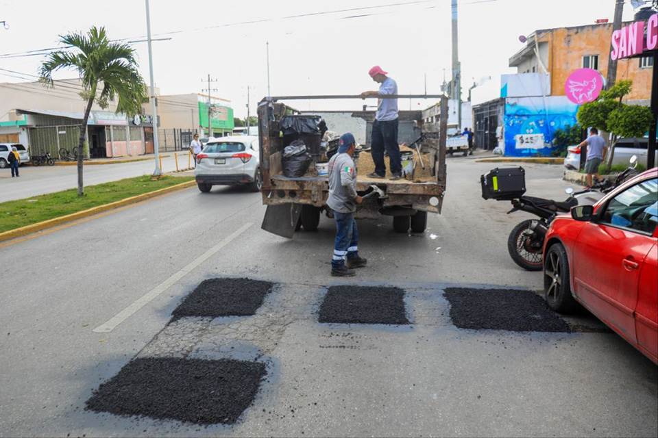 Sigue en Puerto Aventuras y Playa del Carmen el programa de bacheo