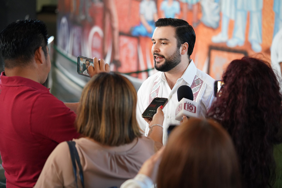 Apoya Eric Arcila cambiar nombre de Solidaridad a Playa del Carmen