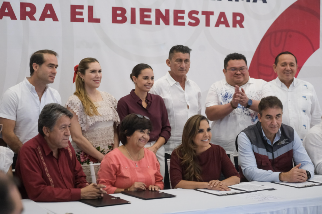 Firma Mara Lezama Programa Vivienda para el Bienestar con Edna Vega, con meta de 2 mil 600 viviendas para la prosperidad de familias quintanarroenses