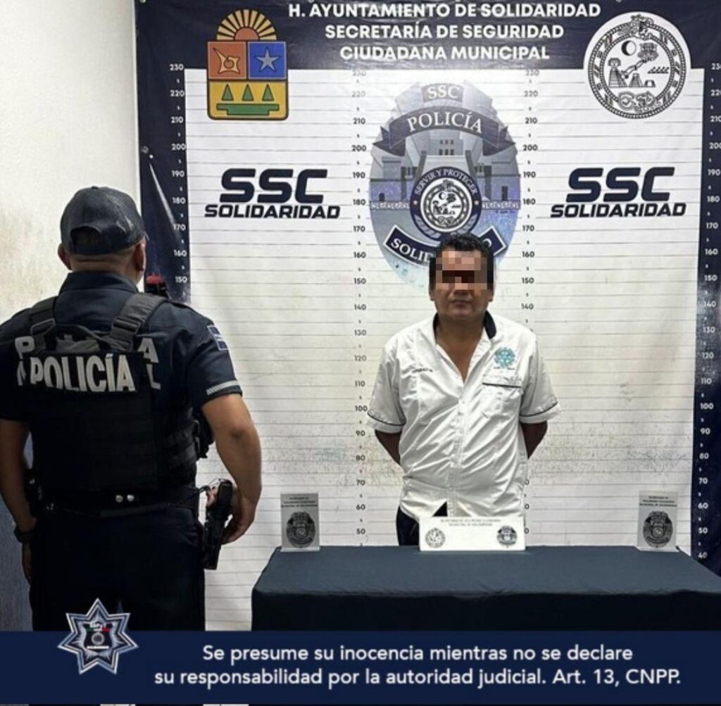 Detienen a un hombre por agredir a la policía en Playa del Carmen